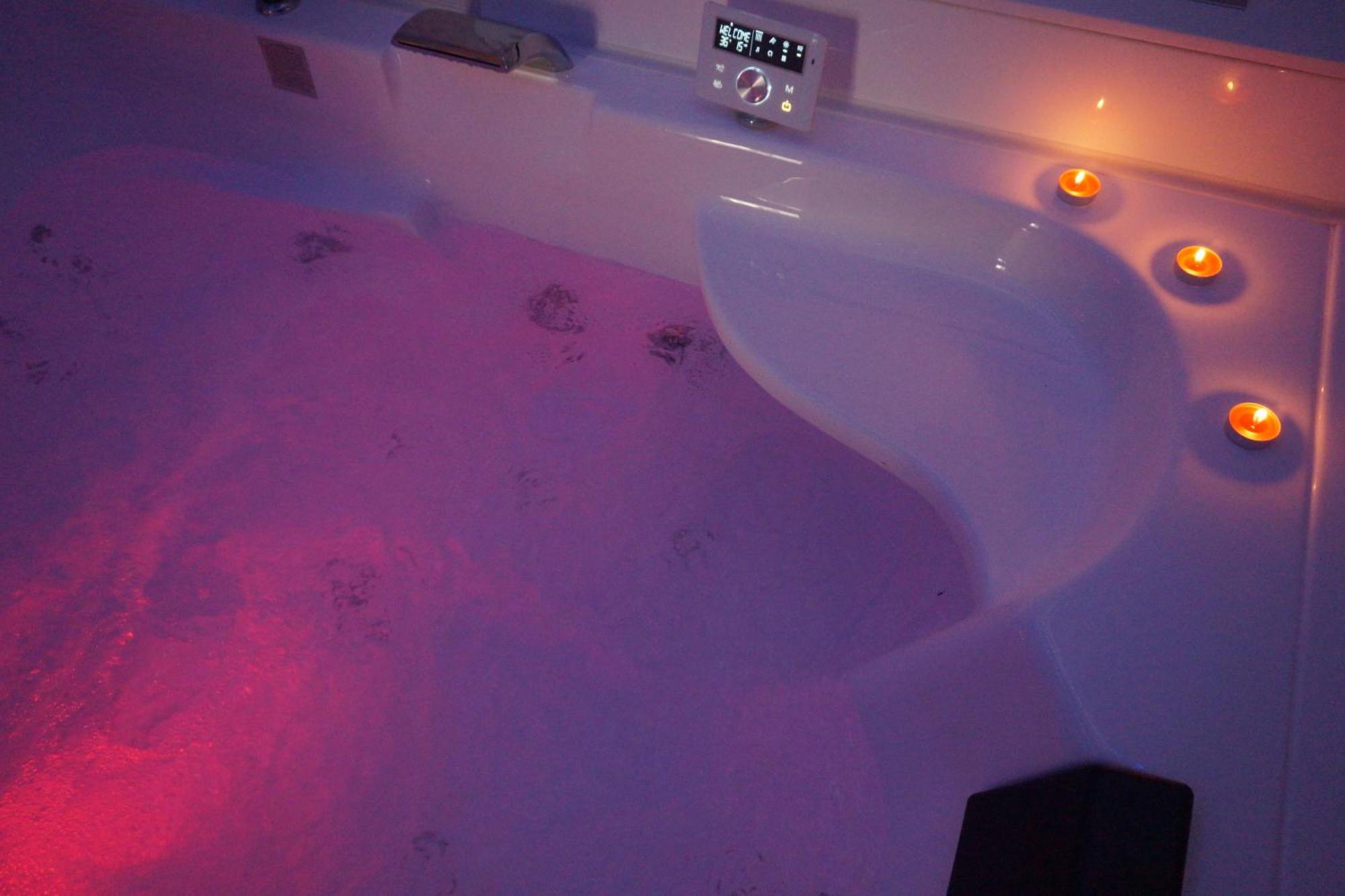 L'Experience Appartement & Spa Prive Chambery Bagian luar foto